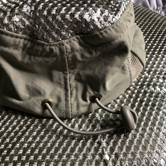 Hat - Picture 9 of 12